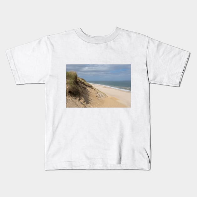 White Crest Beach Wellfleet MA Cape Cod! Kids T-Shirt by nancy.hajjar@yahoo.com